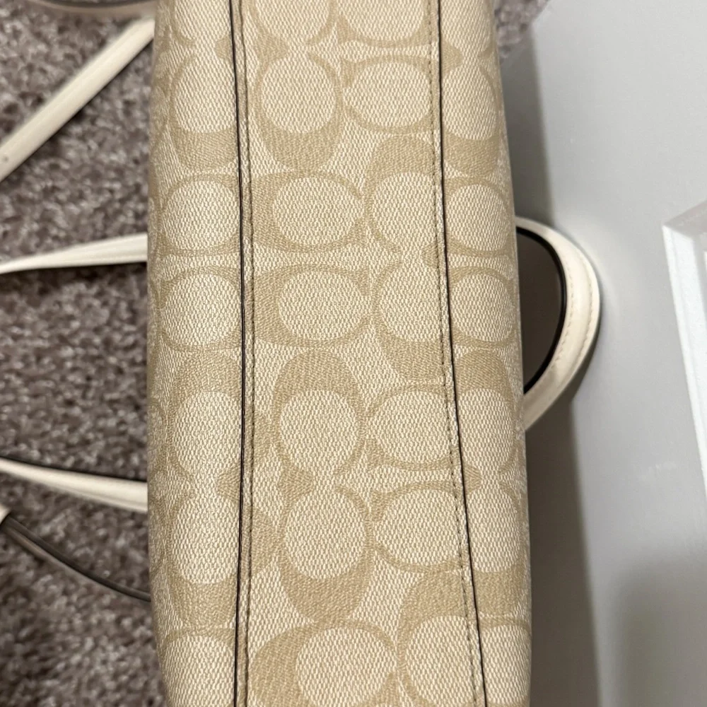 Signature Prairie Satchel & Crossbody.  Light Khaki/Chalk - Picture 3 of 6